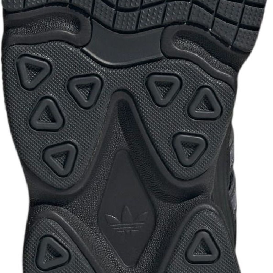 Кроссовки adidas OZMILLEN IF9601 7UK