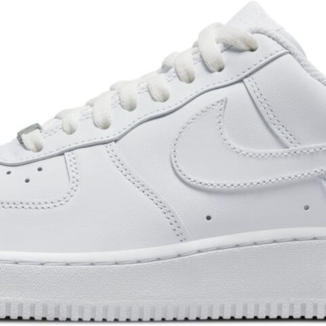 Кроссовки Nike AIR FORCE 1 '07 LE CW2288-111  11US