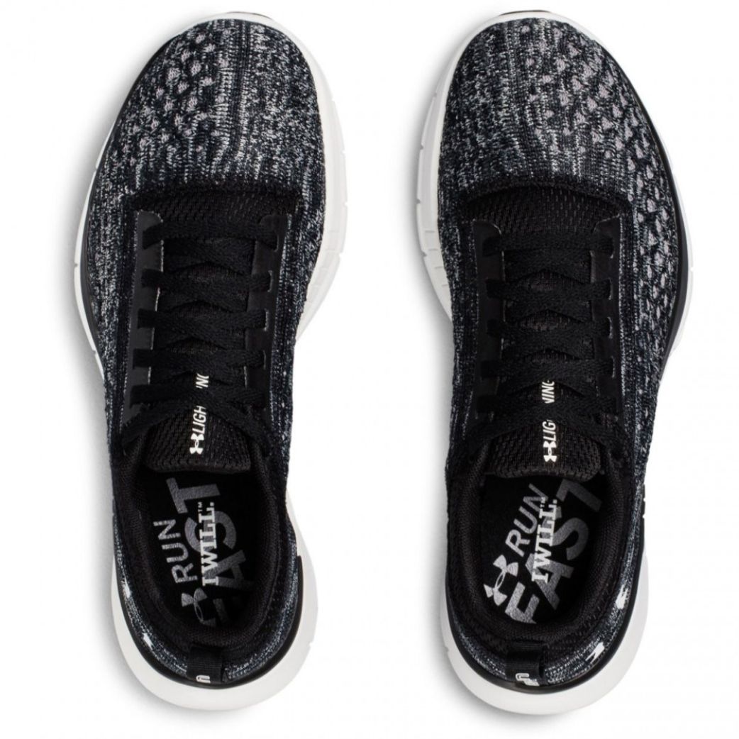 Кроссовки Under Armour Lightning 2 3000103-001  6.5US