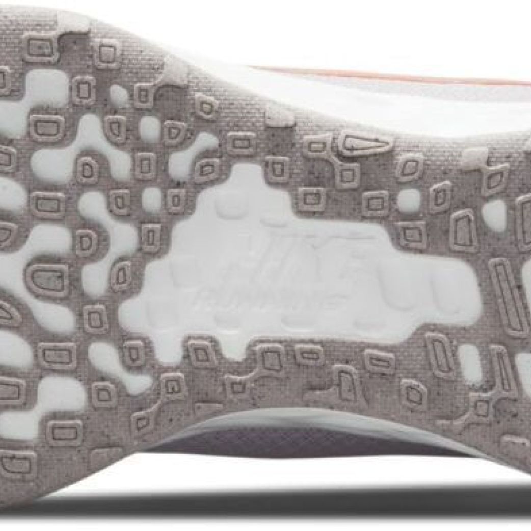 Кроссовки Nike Revolution 6 DC3729-500