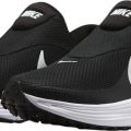 Кроссовки Nike W NIKE REVOLUTION 8 EASYON HQ2415-001  7US