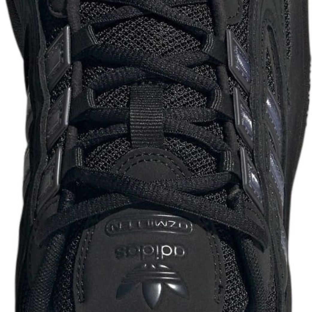 Кроссовки adidas OZMILLEN IF9601 7UK