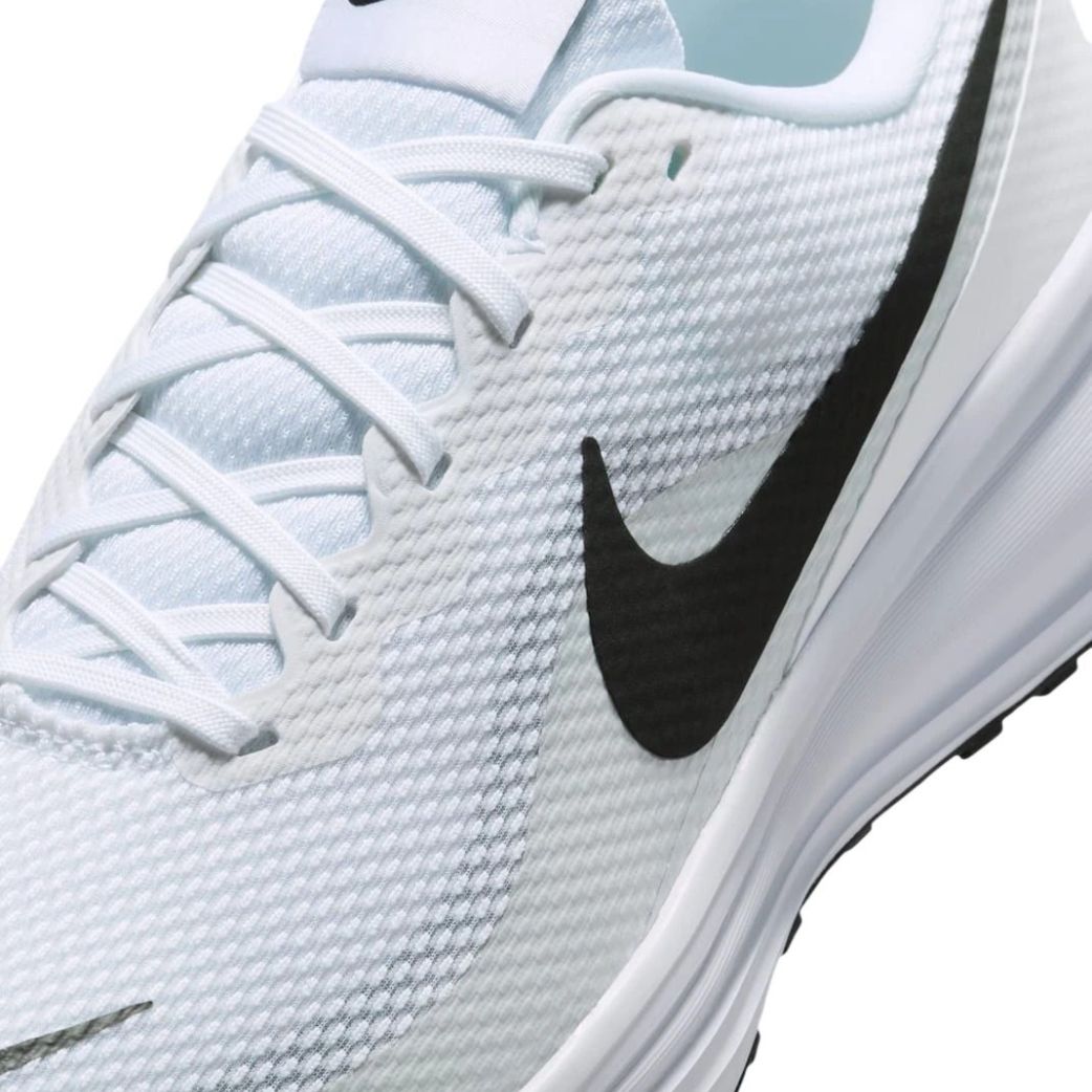 Кроссовки Nike REVOLUTION 8 HJ9198-101