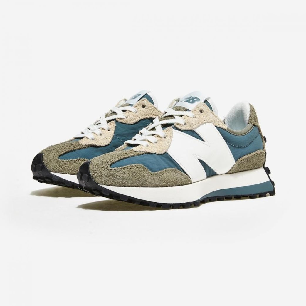 Кроссовки New Balance 327 MS327CR  42EUR