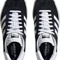 Кроссовки adidas GAZELLE BOLD W HQ6912 4UK