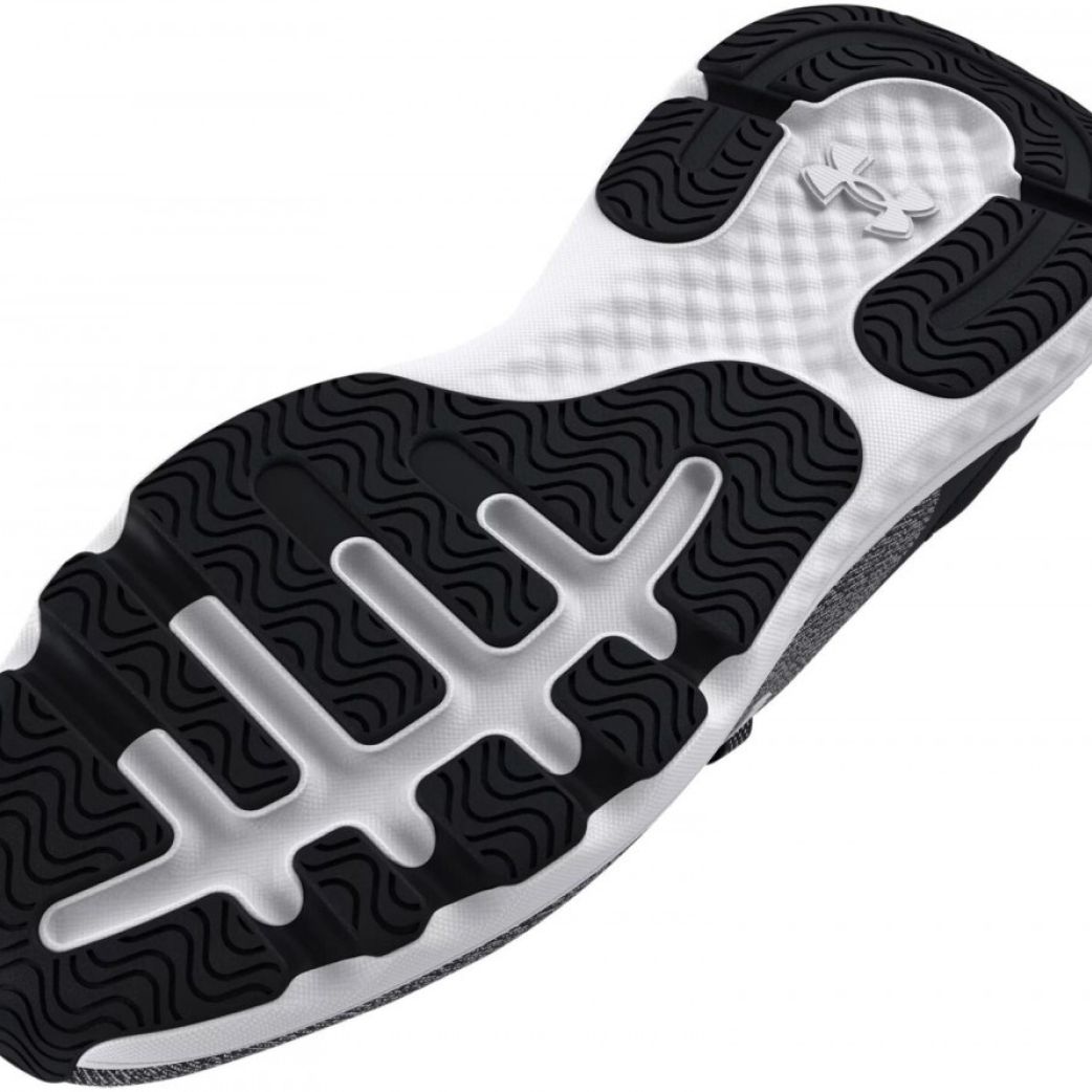 Кроссовки Under Armour Charged Revitalize 3026679-001  8US