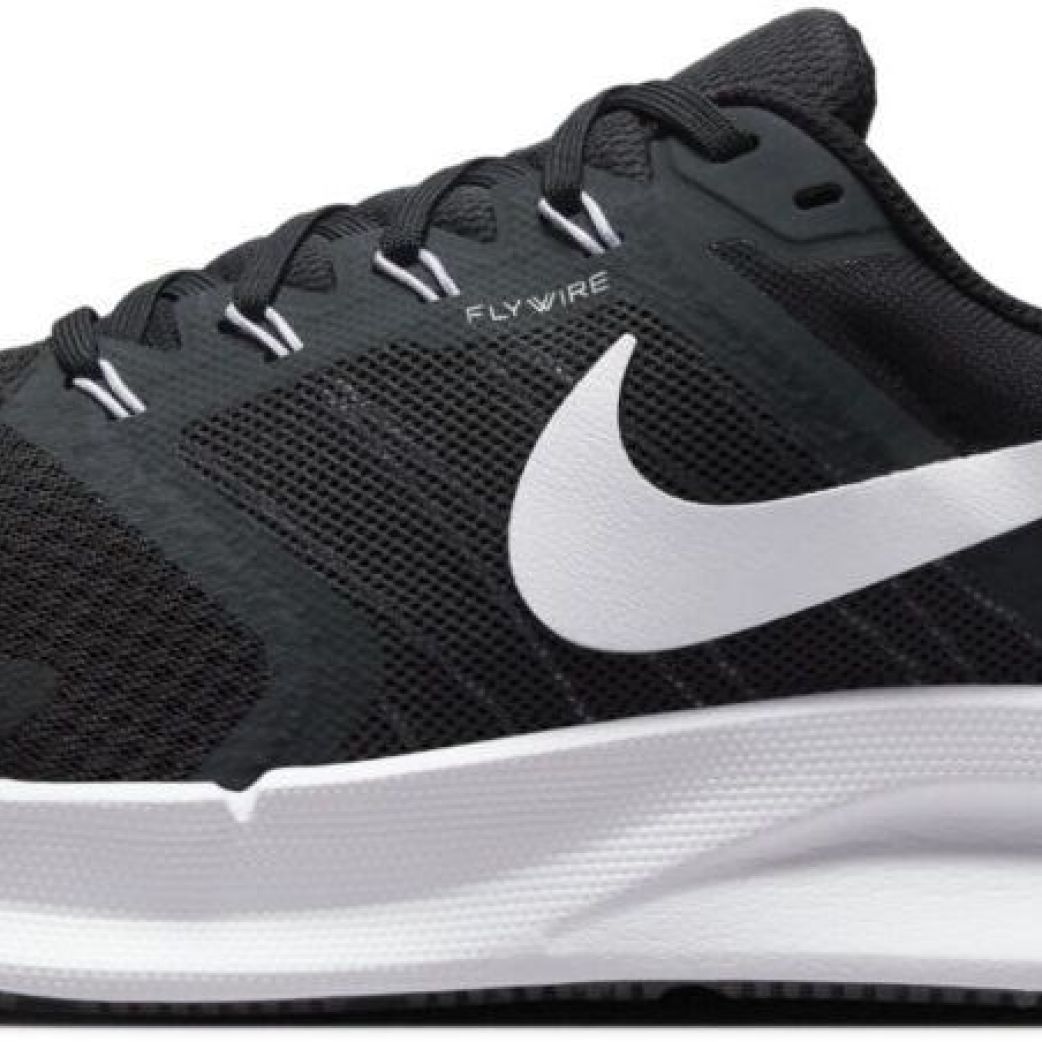Кроссовки Nike Run Swift 3 DR2695-002 8US