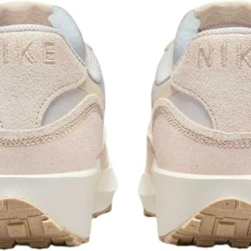 Кроссовки Nike WAFFLE DEBUT REFRESH FJ4195-100 7.5US