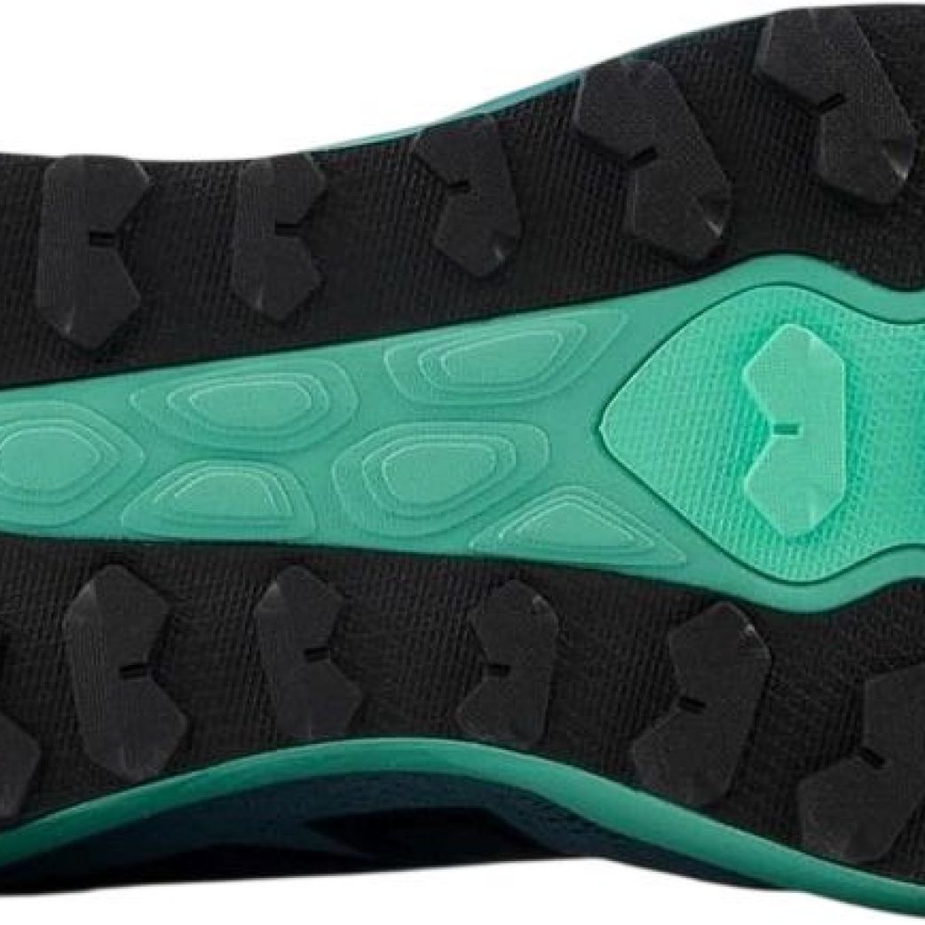 Кроссовки New Balance Garoe MGARO9H0