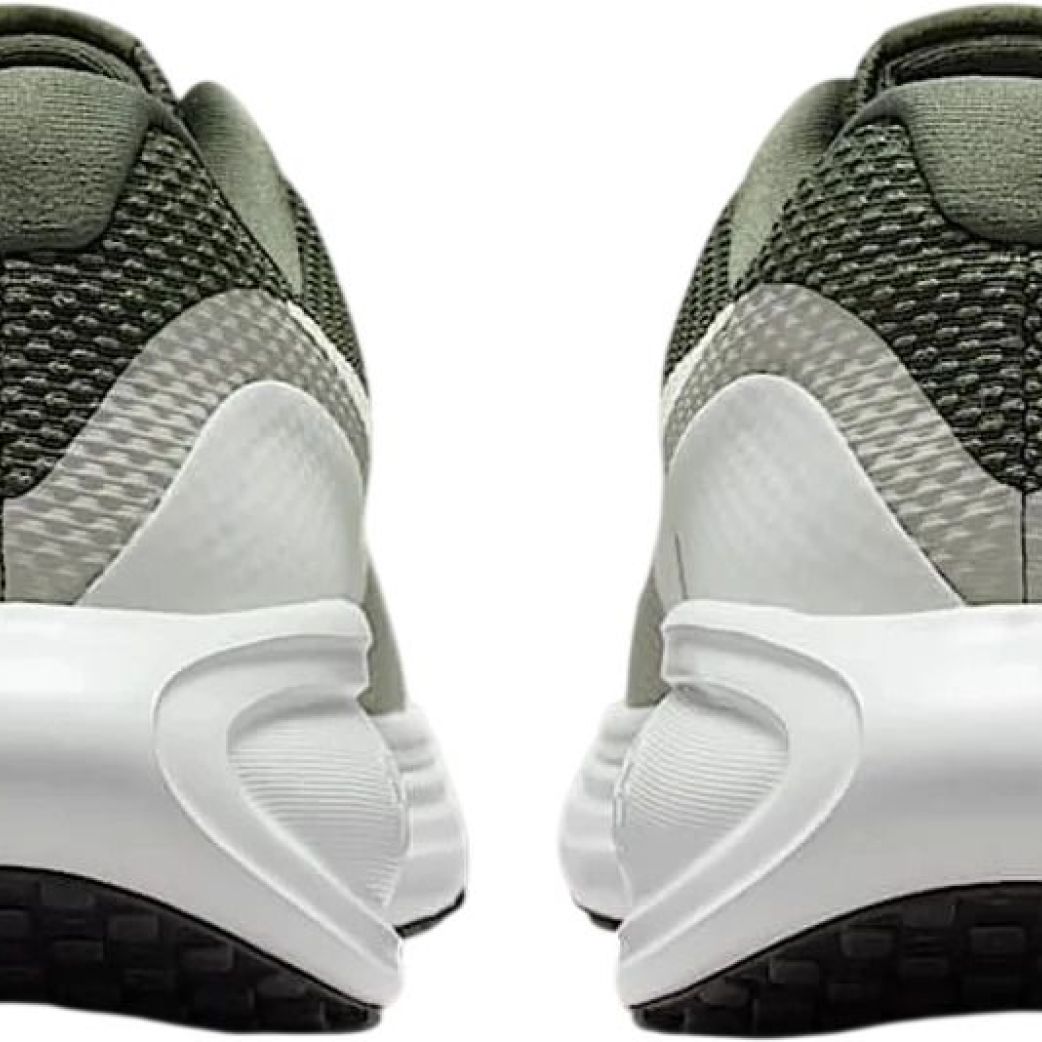 Кроссовки Nike REVOLUTION 8 HJ9198-303