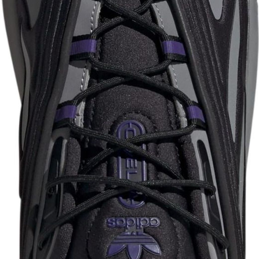 Кроссовки Adidas OZELIA IF8671 8UK