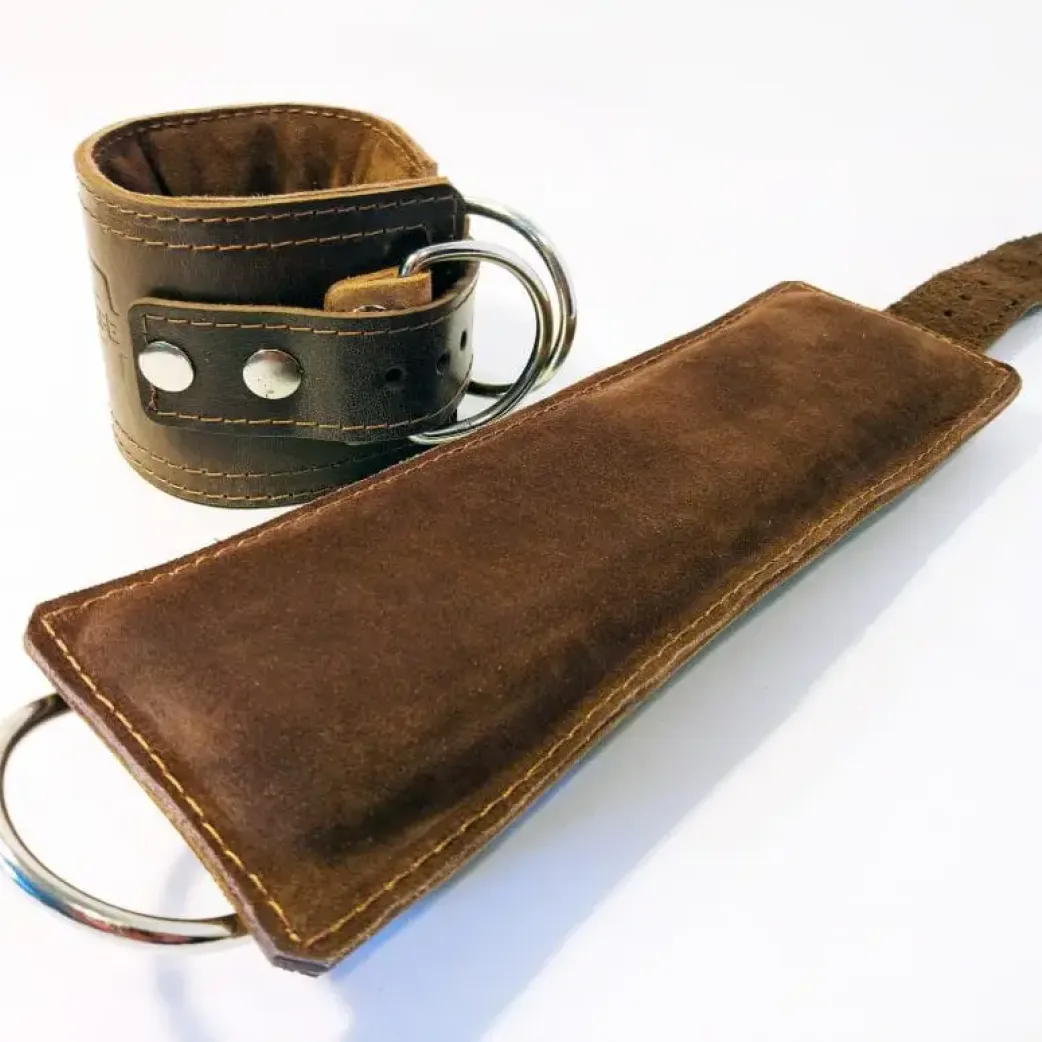 Манжеты на ноги усиленные коричневые, пара. Размер Универсальный