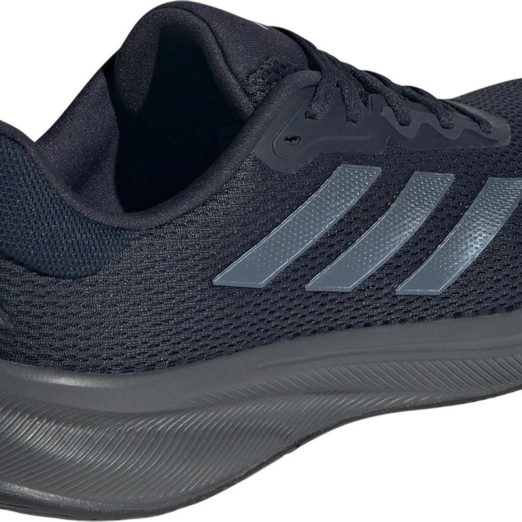 Кроссовки adidas RESPONSE IH6092  7.5UK