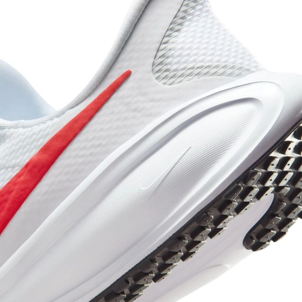 Кроссовки Nike REVOLUTION 8 EASYON HQ2414-102  8.5US