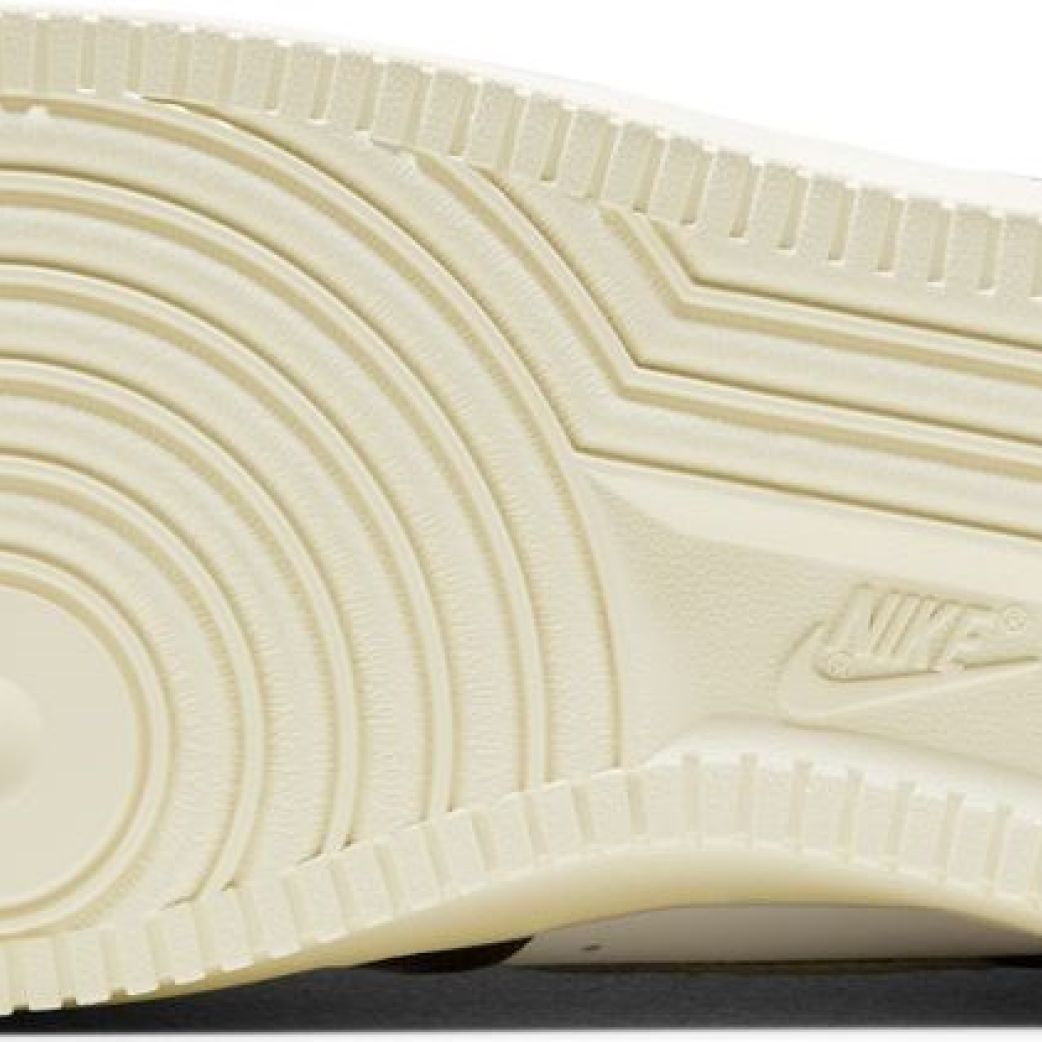 Кроссовки Nike AIR FORCE 1 FQ6848-101 10.5US