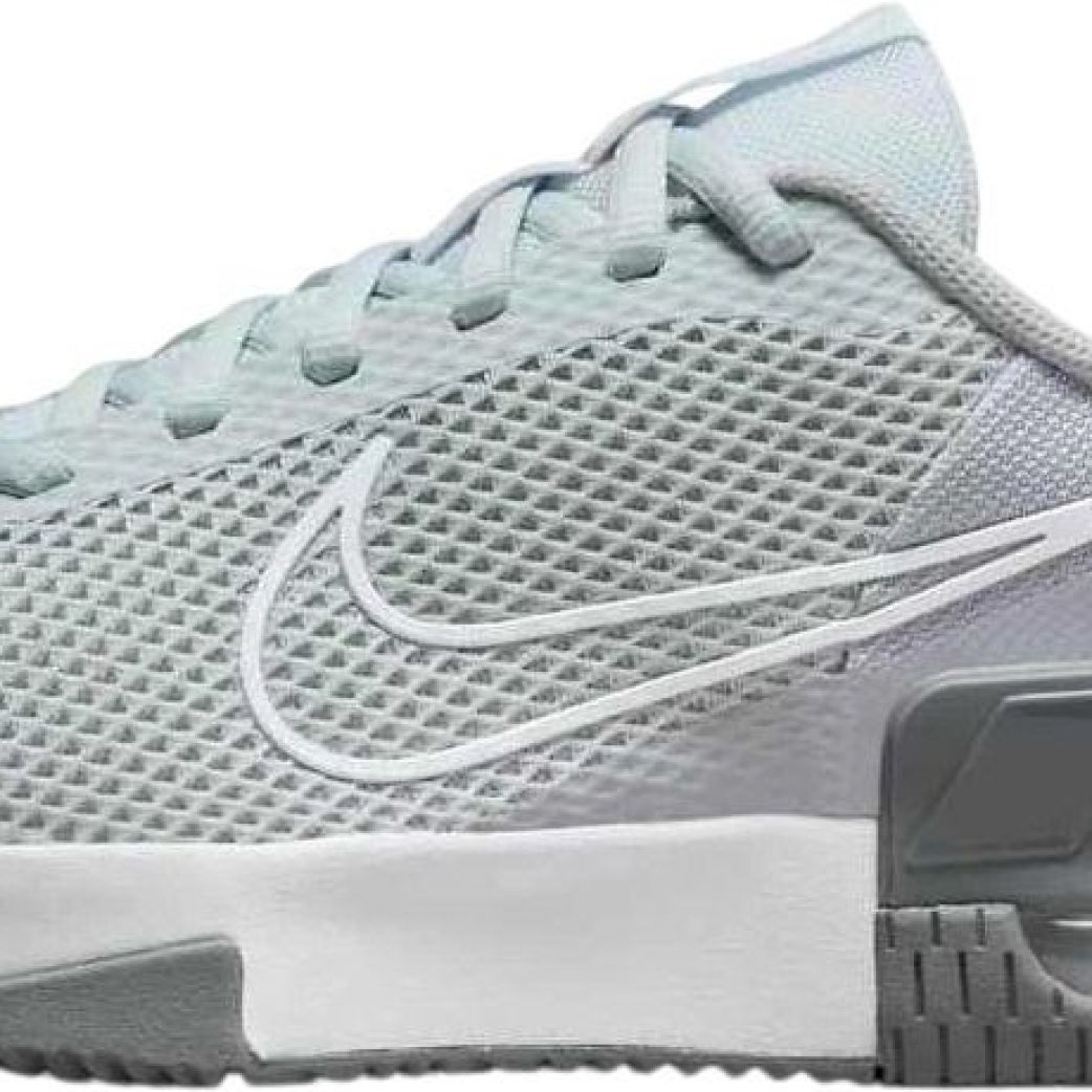 Кроссовки Nike Air Max Alpha Trainer 6 FQ1833-002  8.5US