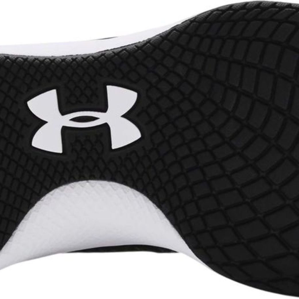 Кроссовки Under Armour UA W Charged Breathe TR 3 3023705-001