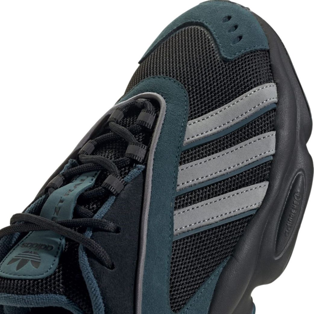 Кроссовки Adidas OZTRAL IE2179 11UK