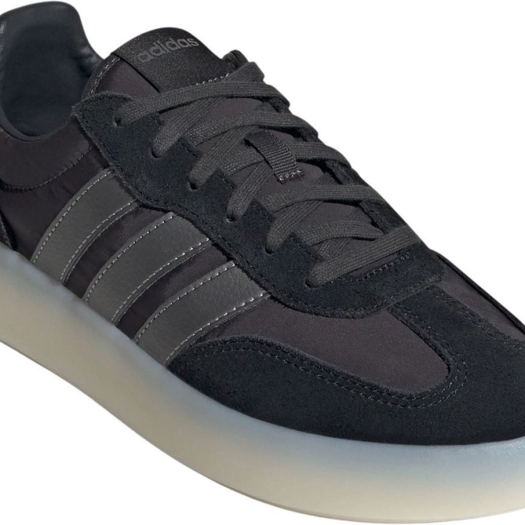 Кроссовки adidas BARREDA DECODE JP9671 5UK